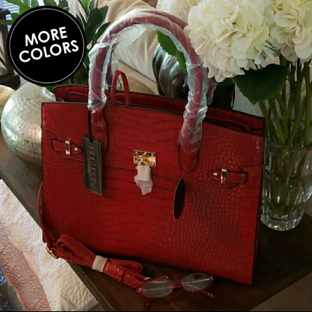 Croc Embossed Padlock Satchel Set